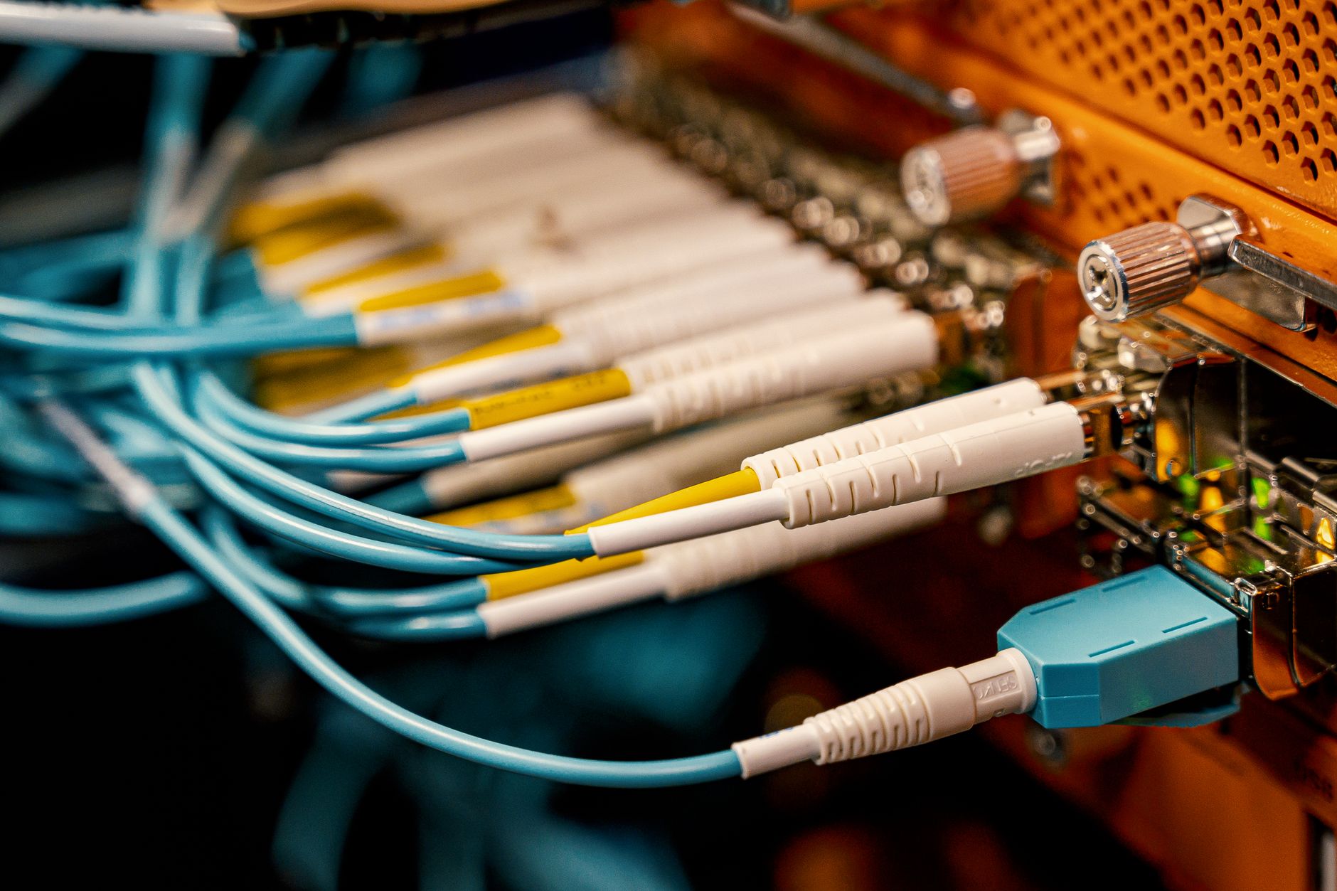 Como escolher o melhor plano de internet para sua